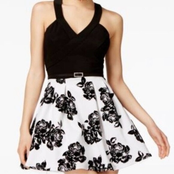Crystal Doll Formal Party Dress Black and White Tulle Lined Fit and Flare - Picture 1 of 16